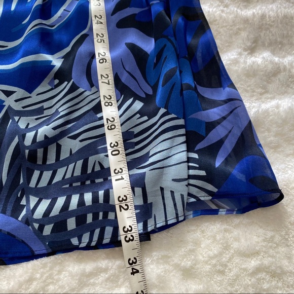 Armani Exchange Floral V-Neck Pleated Mini Dress - Picture 11 of 14